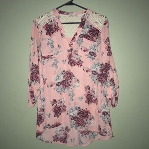 Light weight blouse
